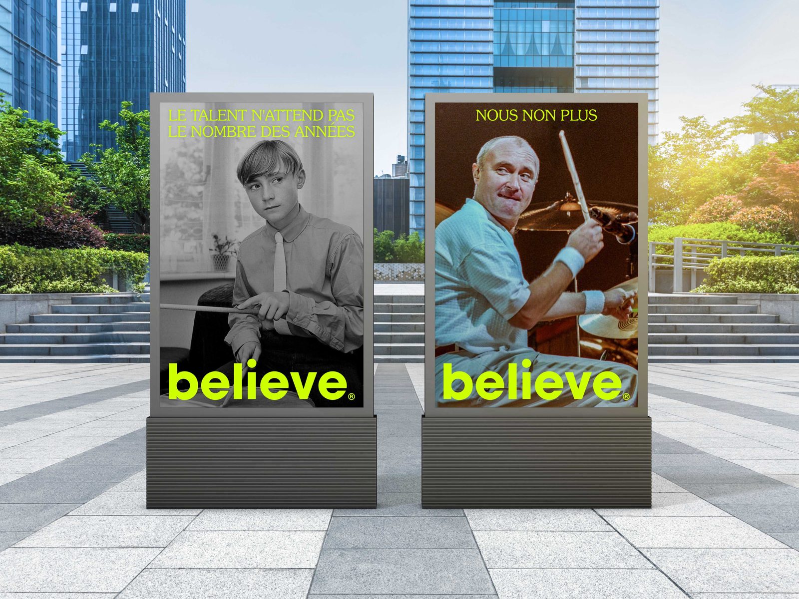 Deux affiches de campagne Believe sur mobilier urbain